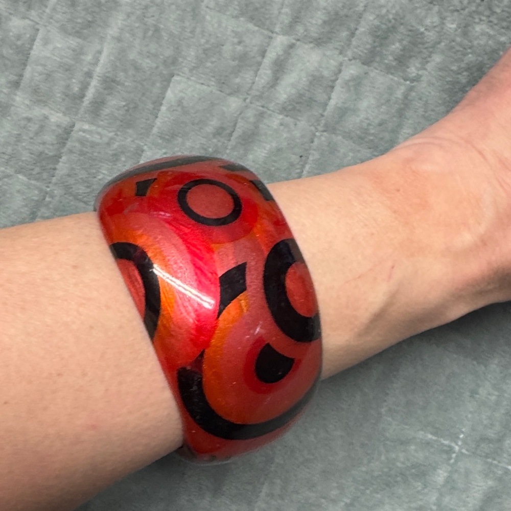 Vintage Plastic Bangle Bracelet, Colorful Swirls, Black, Red, Asymmetrical, Boho